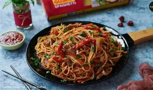 Shezwan Chicken Noodles